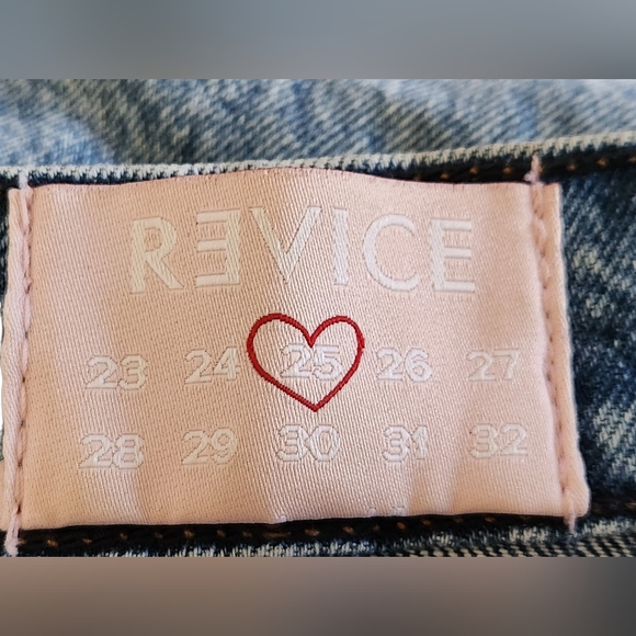 Revice Ladies Button-Fly High-waisted Jeans.  Size 25. - Picture 4 of 6